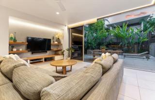 Kokos Beach House 1 - beachside luxury with pool - 9