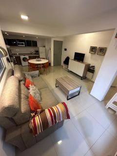 Departamento 2 habitaciones con cochera y cocina - Rosario - 0