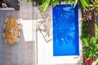 Kokos Beach House 1 - beachside luxury with pool - 5