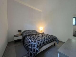 Appartement avec parking à Gruissan, 4 couchages, proche plage - FR-1-229-886 - Gruissan - 2