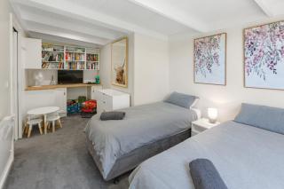 Honey Bee Lodge at Goughs Bay - 8