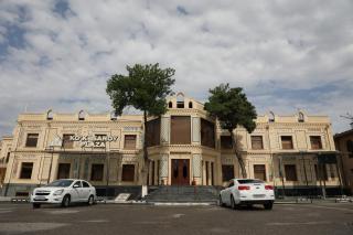 Ko'k Saroy Plaza Hotel - 0