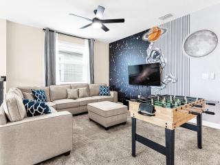Luxury Disney Resort Villa, Gated Community, Orlando - Davenport - 3