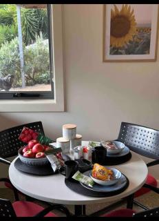 Sunset Manor Stays- Pet Friendly Unit Bairnsdale - Bairnsdale - 6