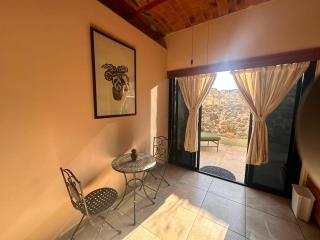 Spacious Studio Suite with Outdoor Pool - Ajijic - 7