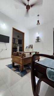 Opulent 2BHK with AC - Pune - 4