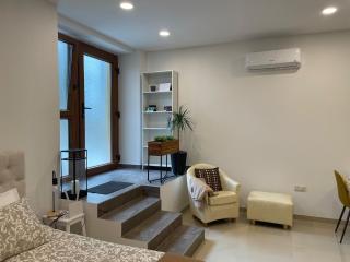 GlamByAJ with free parking and Netflix - Pula - 6