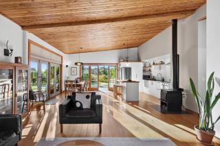 Supplejack Gardens - Upper Moutere - 4