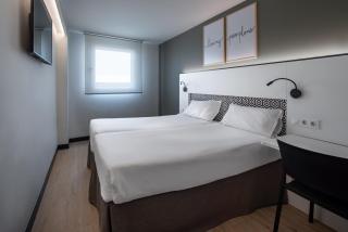 Hotel Bed4U Pamplona - Cordovilla - 3