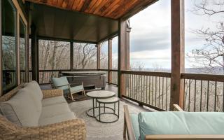 MountainView - Luxury VIEWS Pool Table Hot Tub Gourmet Kitchen - Holcomb - 6