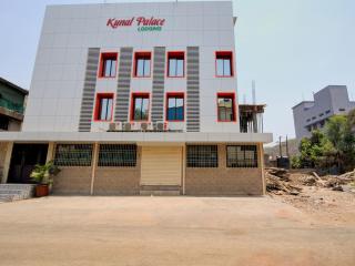 Hotel O Kunal Palace - Ghansoli - 4