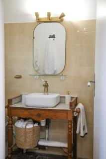 Le Refuge d'Alienor at Domaine Le Touran near Saint Emilion - Pellegrue - 2