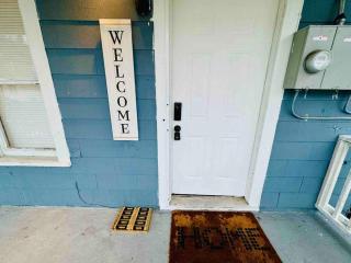 Cozy Central First Fl Apt~North Buffalo near Falls - Buffalo - 1