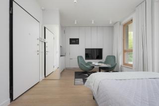 Exclusive and Modern Studios in Warsaw with Air Conditioning and Desk by Renters Prestige - 1