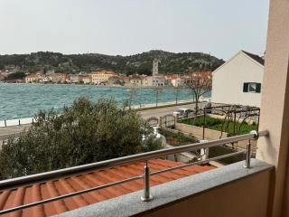 APARTMAN 2 Istočna Gomilica - Tisno - 0