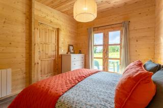 Chalet 4 pers Landeleau 2kms canal - 3