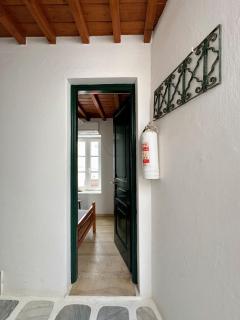 Solo - Mikonos - 4