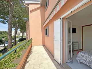 179 - Trilocale al primo piano al Residence Pineta con Piscina a 100 mt dal mare, con vista mare -SPIAGGIA INCLUSA - 8