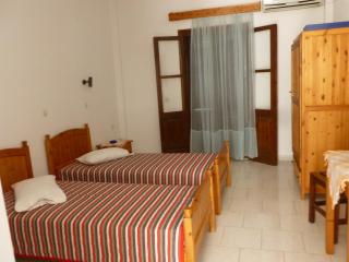 Akrogiali Rooms & Studios - Drymonas - 1