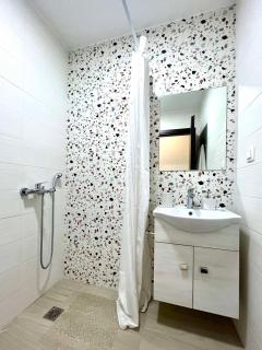 Central Bliss Apartment - Chania - 4