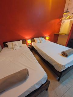 Goodtime Utopia Guesthouse - Ko Tao - 8