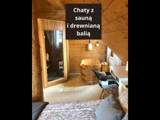 Chaty Świerkowe Wzgórze - domki typu superior z sauną balią kominkiem i domki-bez sauny balii kominka - Karpacz - 0