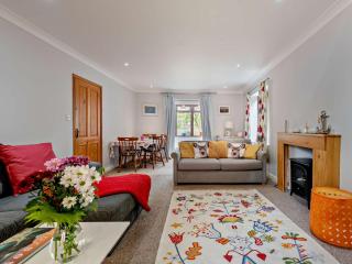 4 Bed in Wareham 77511 - Stoborough - 9