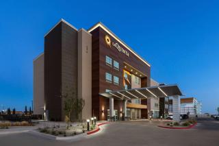 La Quinta Inn & Suites by Wyndham El Paso East Loop-375 - 7