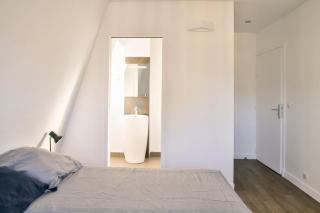 Super logement cosy avec vue sur Tour Eiffel - 2