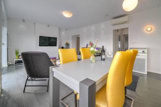 Silver Apartment With Hot Tub And Balcony - Happy Rentals - Zagreb - 2