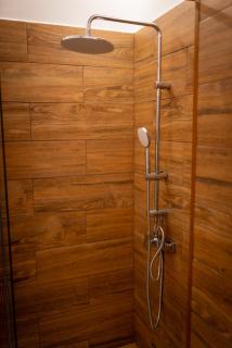 Illy's Cozy Apartment Brașov Free Parking & Self Check-in - Braşov - 1