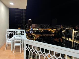 SUN TOWER LUXURY SUITE-VIEW FROM of TIRANA CENTER - Tirana - 1
