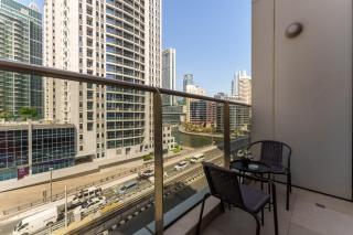 Your gateway in Sparkle Tower JBR by Suiteable - Dubai - 5