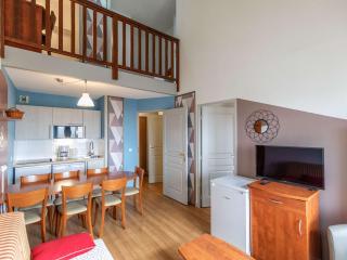 Duplex 7 Pers avec Piscine Couverte, Fitness et Parking, à 400m des Pistes et Proche Centre - FR-1-404-256 - La Mongie - 9