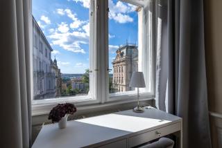 Lovely City View Apartment Next To National Museum by easyBNB - Praga - 5