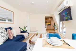 Battersea 2-Bedroom Top-Floor Apartment with Cozy Balcony - Londra - 2