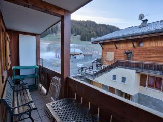 Appartement cosy 4 pers au pied des pistes avec Wifi et Parking, animaux acceptés - FR-1-505-5 - Notre-Dame-de-Bellecombe - 3