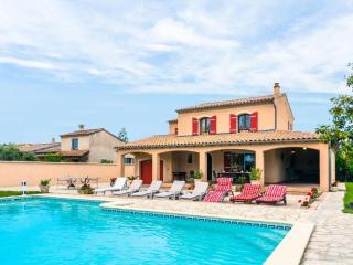 Villa Provençale: Piscine Privée, Clim, Ping-Pong, Babyfoot, Jardin, Proche Avignon - FR-1-708-78 - Althen-des-Paluds - 8