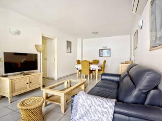 T3 Confortable à Arcachon Centre avec Loggia, Parking et Clim, à 400m de la Plage! - FR-1-433-120 - Arcachon - 2