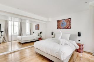 Branché Luxueux et Moderne - Réaumur-Sébastopol - París - 1