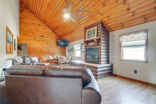 Boat Dock Pet-Friendly Douglas Lake Getaway! - 5