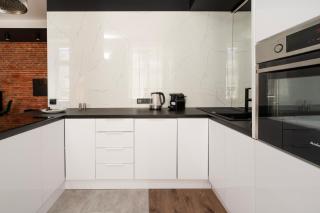 Prestige Suite Apartment Piotrkowska with Parking, AirCon - 2