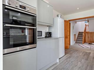 4 Bed in Wareham 77511 - Stoborough - 1