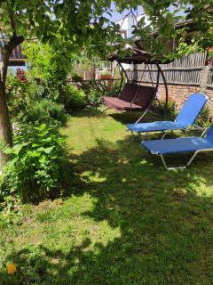 ERDA LAKESIDE Guesthouse - 1