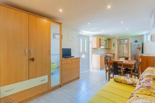 Studio apartment in Cres with Terrace, Air condition, WIFI, 5205-3 - Cres - 0