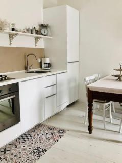 OSPITE al N 5 home - 6