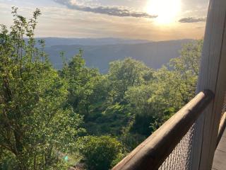 Private Mountain Log Cabin with amazing panoramic sunset views at small scale nature resort - Cabeceiras de Basto - 3