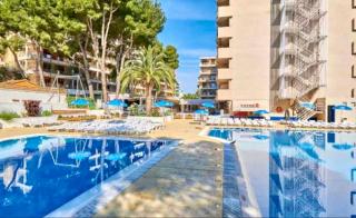 Home Internaciona II Salou - Salou - 8