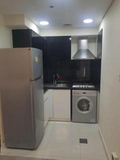 2BEDROOM APARTMENT FULLY FURNISHED LUXURIOUS - Dubai - 1