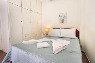 Alkioni Suite with harbor view - 4